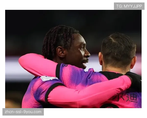 法国足球协会报告显示,受法甲影响,注册青少年女足球员数量创新高 法国足球协会报告显示,受法甲影响,注册青少年女足球员数量创新高